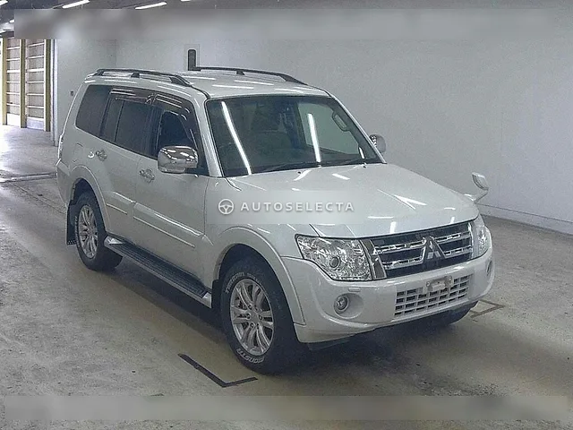 Mitsubishi Pajero 2011, auction grade 4