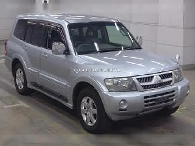 Mitsubishi Pajero 2005, auction grade 2