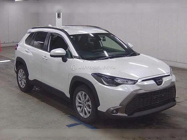 Toyota Corolla Cross 2023, auction grade 5