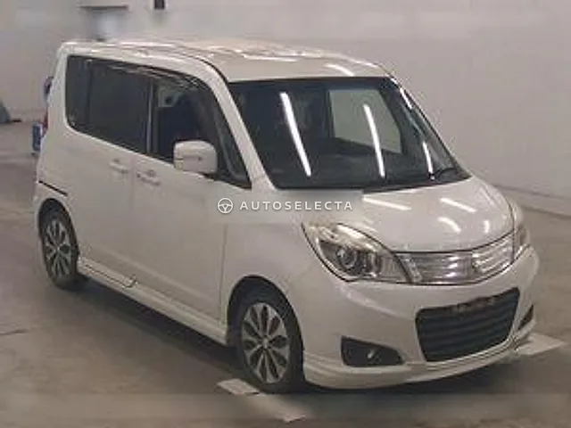 Mitsubishi Delica D:2 2014