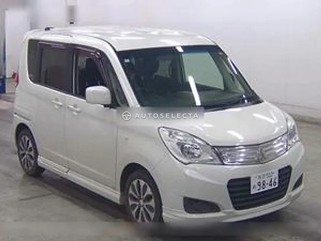 Mitsubishi Delica D:2 2014, auction grade 3.5