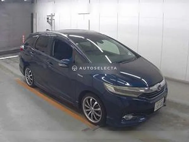 Honda Shuttle 2015, auction grade 4