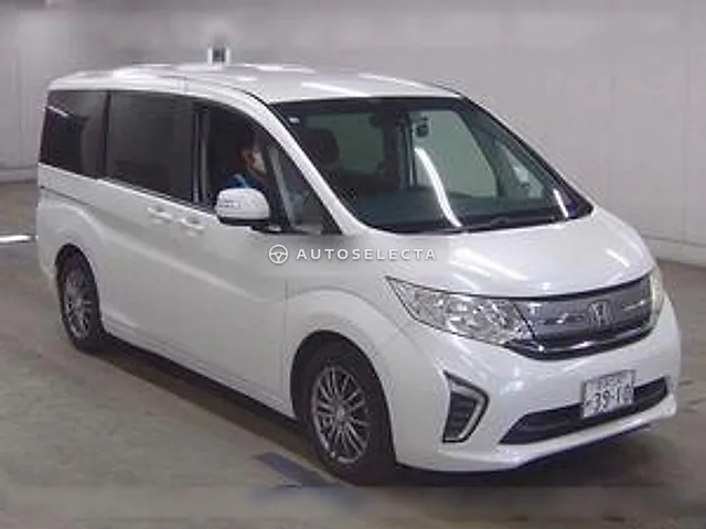 Honda Stepwgn 2017, auction grade 4