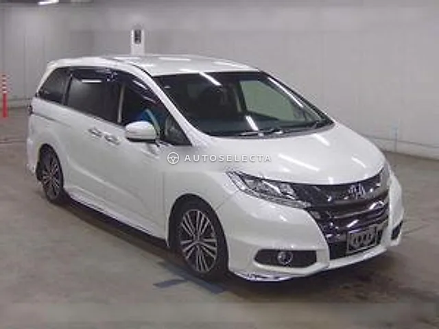 Honda Odyssey 2017, auction grade R