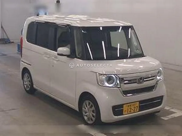 Honda N-BOX 2022, auction grade 4.5