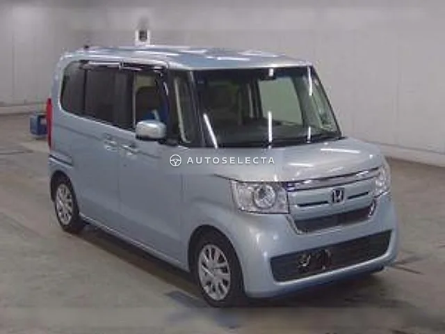 Honda N-BOX 2017, auction grade 4