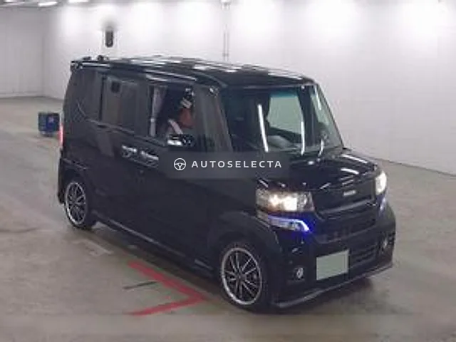 Honda N-BOX+ Custom 2013, auction grade 4