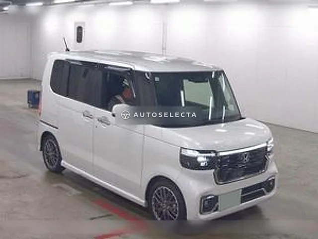 Honda N-BOX Custom 2025, auction grade 5
