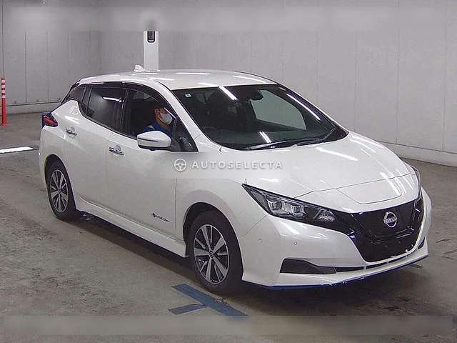 Nissan Leaf 2022, auction grade 4.5