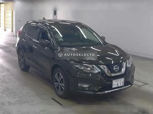 Nissan X-Trail 2017, auction grade 4.5