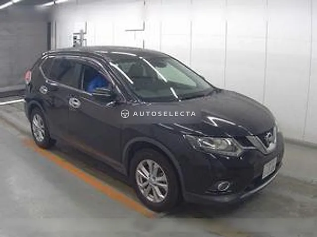 Nissan X-Trail 2014, auction grade 4