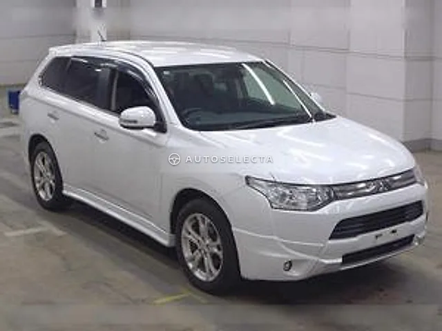 Mitsubishi Outlander 2013, auction grade 4