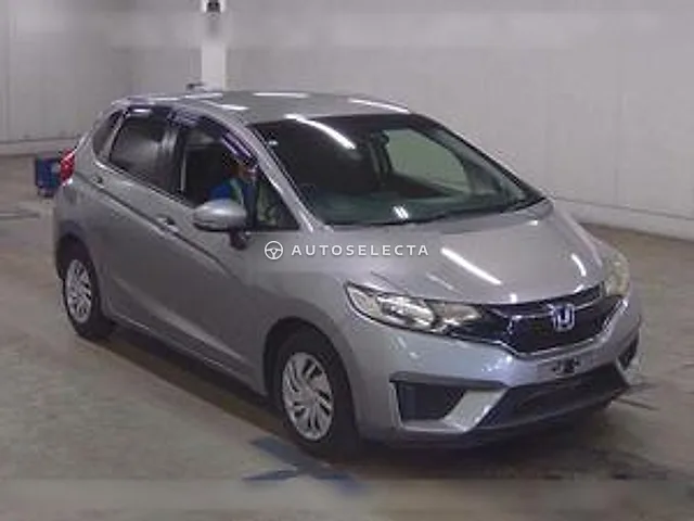 Honda Fit 2016, auction grade 3.5