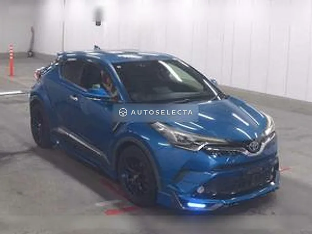 Toyota C-HR 2017, auction grade 3.5