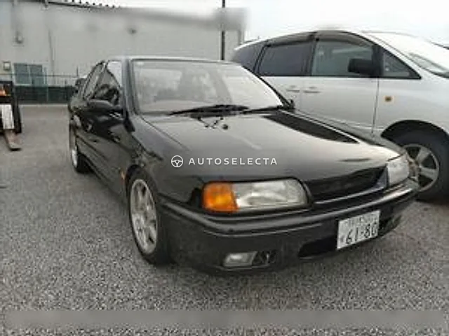 Nissan Primera 1993