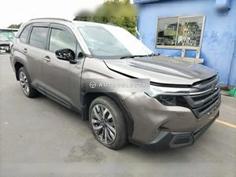 Subaru Forester 2025, photo 1 of 6