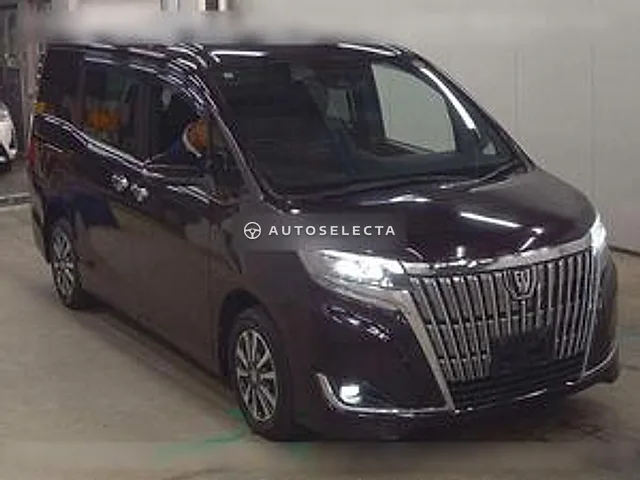 Toyota Esquire 2017, auction grade 4