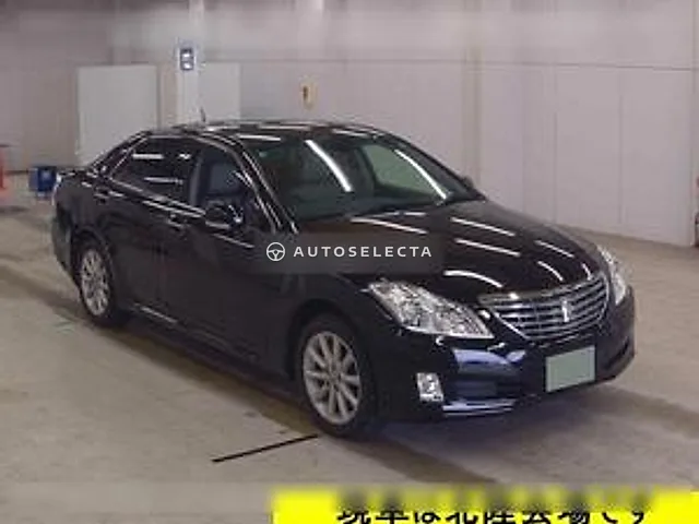 Toyota Crown 2009, auction grade 4