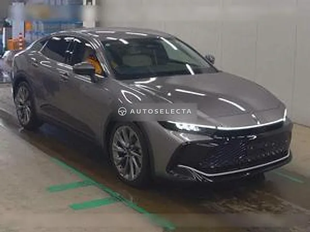 Toyota Crown Crossover 2023, auction grade 5