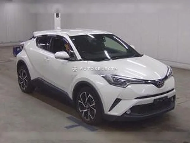 Toyota C-HR 2017, auction grade 3.5