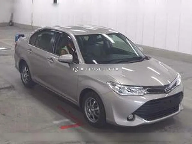 Toyota Corolla Axio 2015, auction grade R