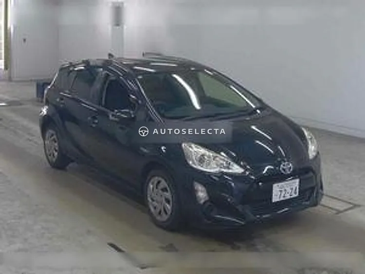 Toyota Aqua 2015, photo 1 of 1