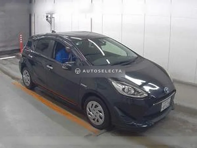 Toyota Aqua 2018, auction grade 4