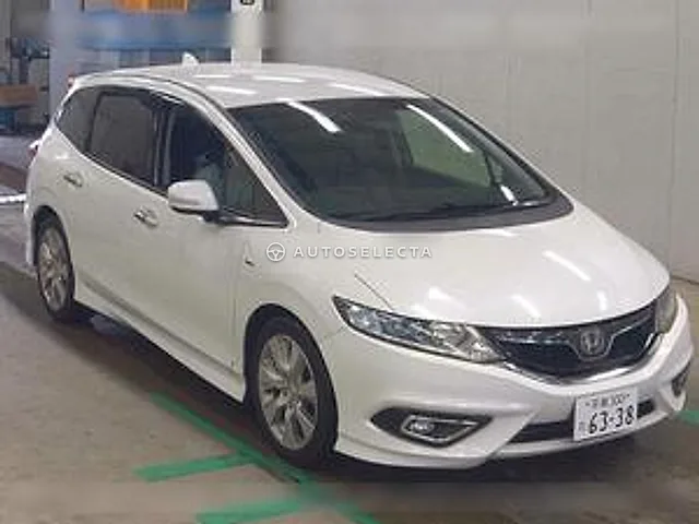 Honda Jade 2015, auction grade 4