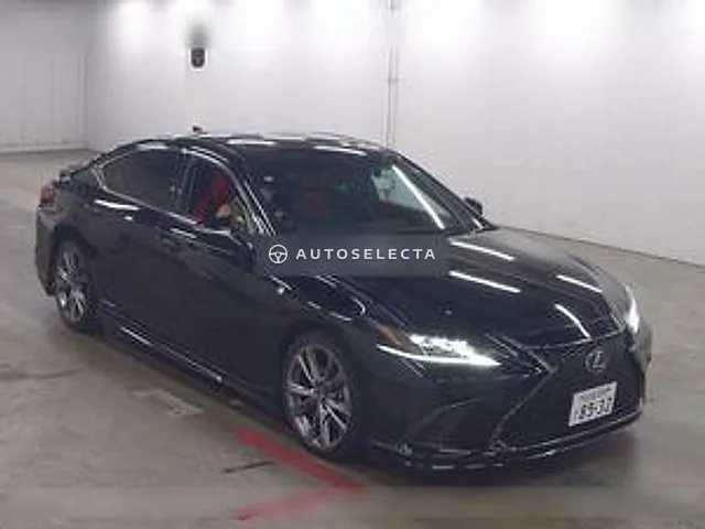 Lexus ES 2018, auction grade 4