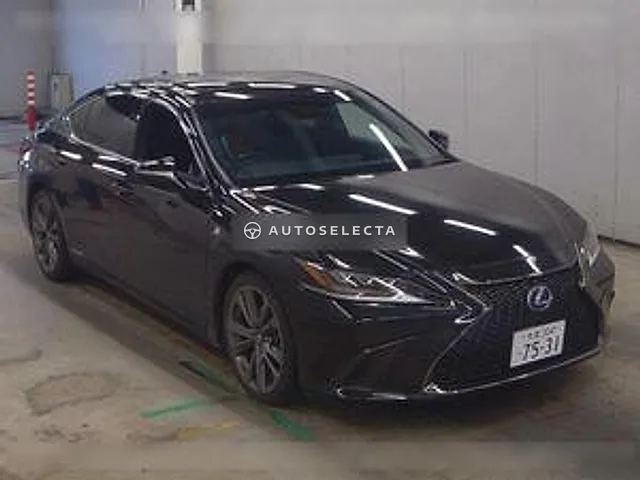Lexus ES 2019, auction grade 3.5