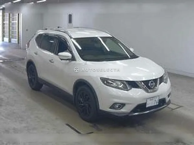 Nissan X-Trail 2017, auction grade 4