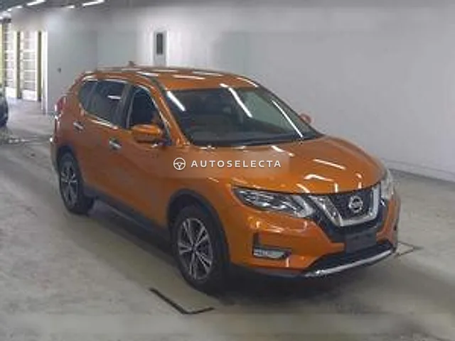 Nissan X-Trail 2017, auction grade 4