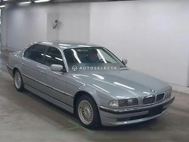 BMW 7 Series 1996, auction grade 4