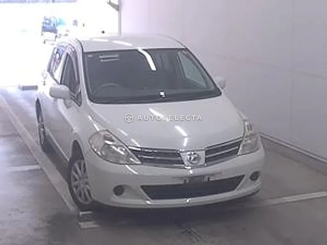 Nissan Tiida 2008, auction grade 3.5