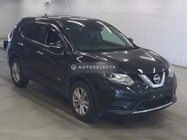 Nissan X-Trail 2015, auction grade 3.5
