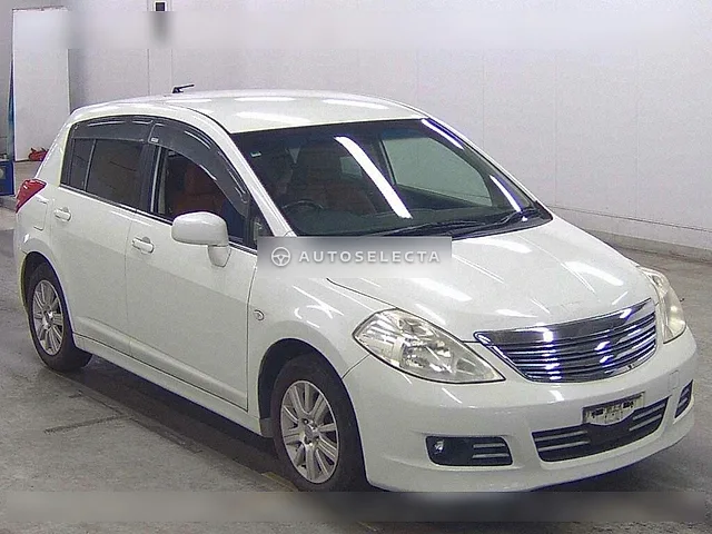 Nissan Tiida 2010, auction grade 4.5