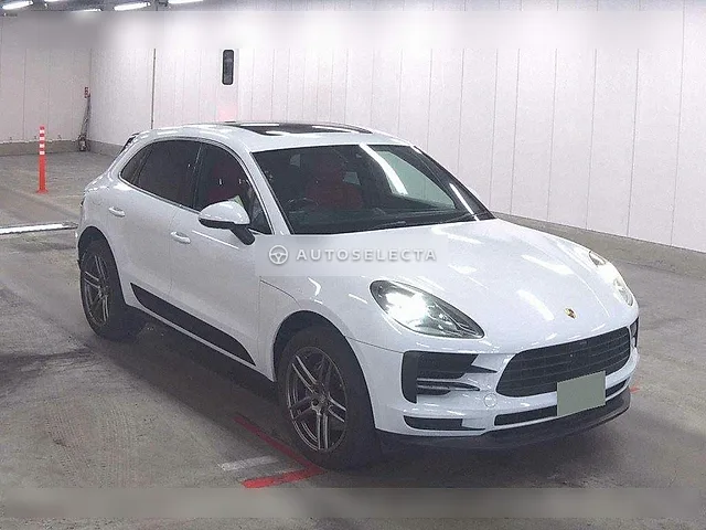 Porsche Macan 2020, auction grade 3.5