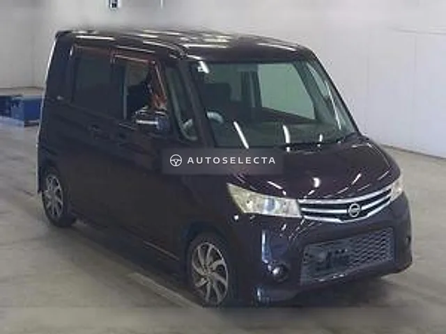 Nissan Roox 2011