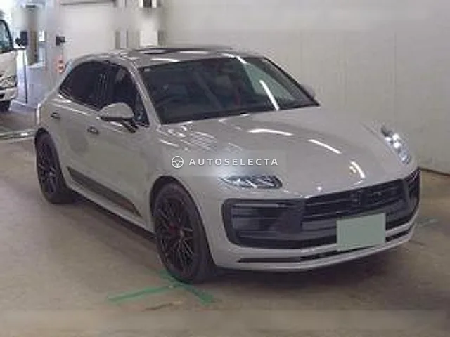 Porsche Macan 2022, auction grade 5