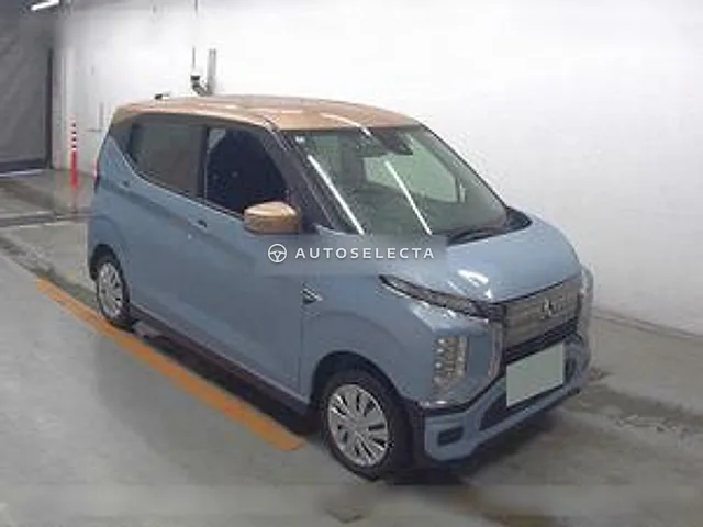 Mitsubishi eK X EV 2022, auction grade 4.5
