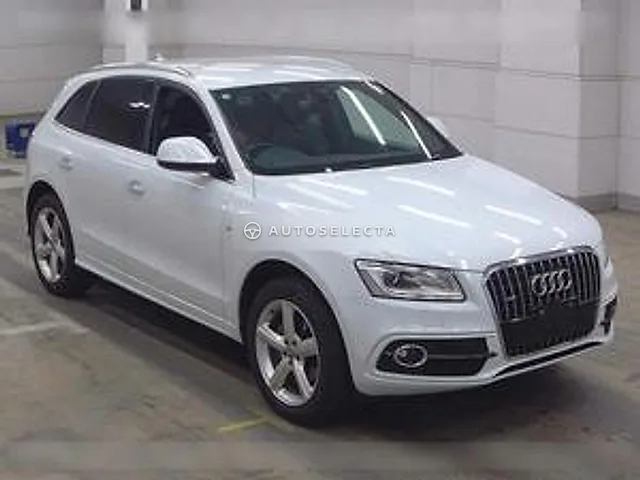 Audi Q5 2015, auction grade 4