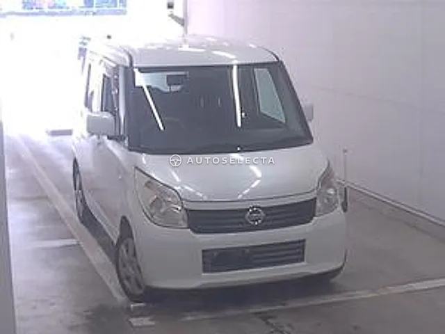 Nissan Roox 2010, auction grade R