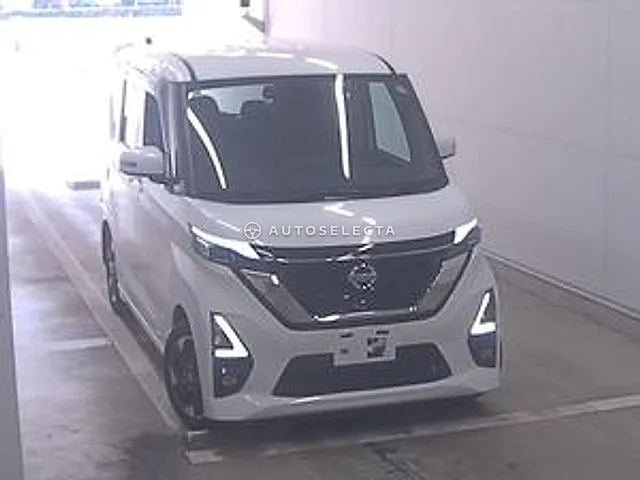 Nissan Roox 2022, auction grade 3.5