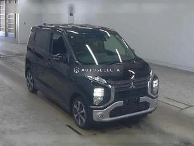 Mitsubishi eK X 2022, auction grade 4.5