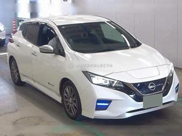 Nissan Leaf 2022, photo 1 of 1