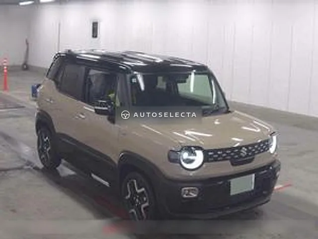 Suzuki Xbee 2025, auction grade 6
