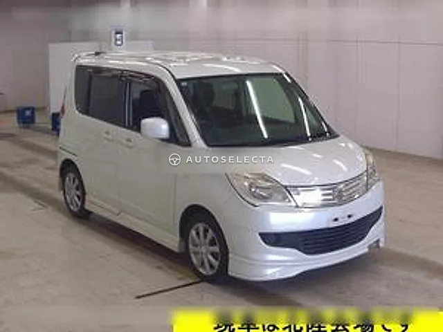 Suzuki Solio 2013