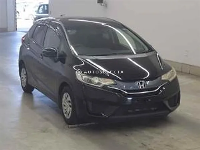 Honda Fit 2014, auction grade 4