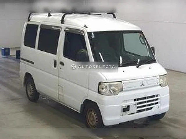 Mitsubishi Minicab Van 2012