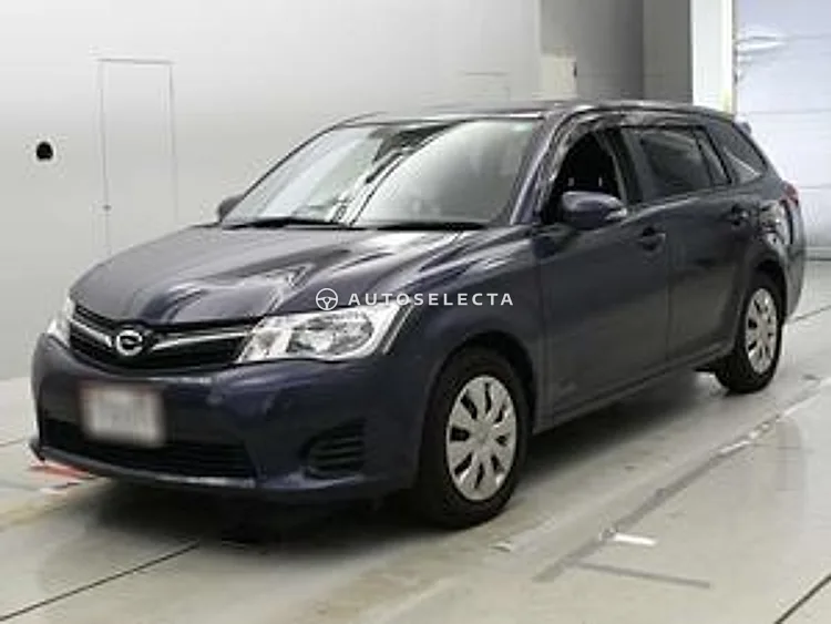 Toyota Corolla Fielder 2013, photo 1 of 1